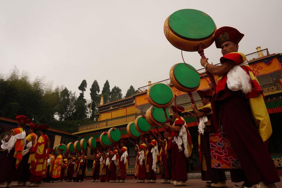 Sound Therapy: Healing Through Harmonic Vibrations